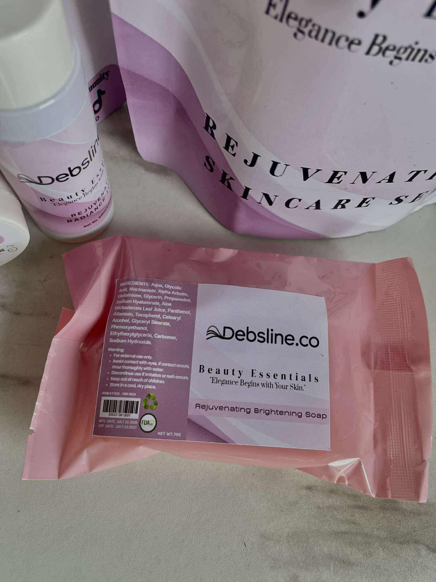 Debsline.co Beauty Essentials Rejuvenating Facial Skincare Set 4n1