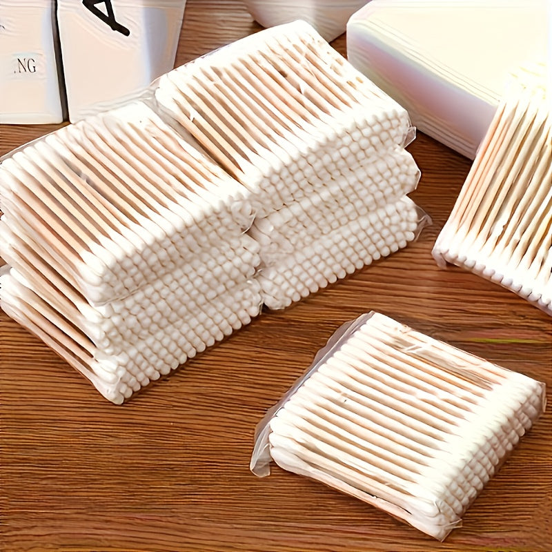 500 Dual-Ended Swabs, Free from Parabens, Suitable for Gentle Ear Cleaning And Makeup Application, Versatile for Various Cleaning And Care Needs.