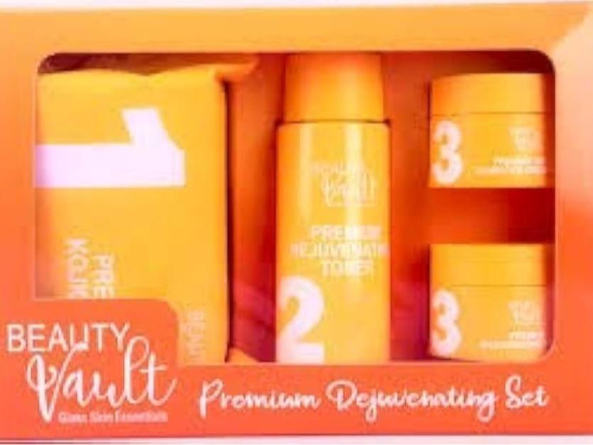 Beauty Vault Glass Skin Essentials Premium Rejuvenating Set - Moisturizing Anti-Aging Acne Care Kit with Niacinamide & Salicylic Acid 250ml