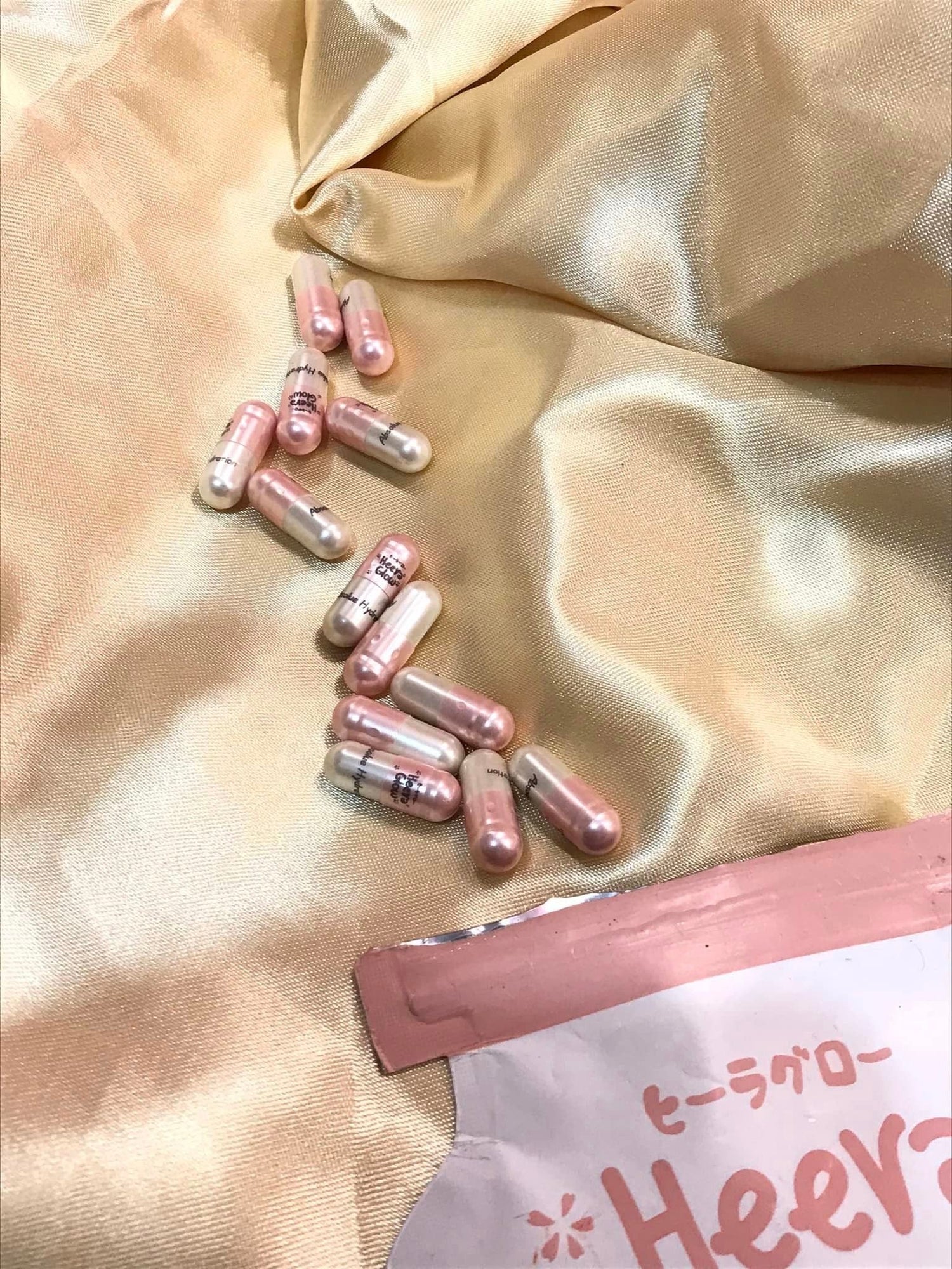 Heera Glow 20n1 Gluta 30 capsules - Debsline.co  -  