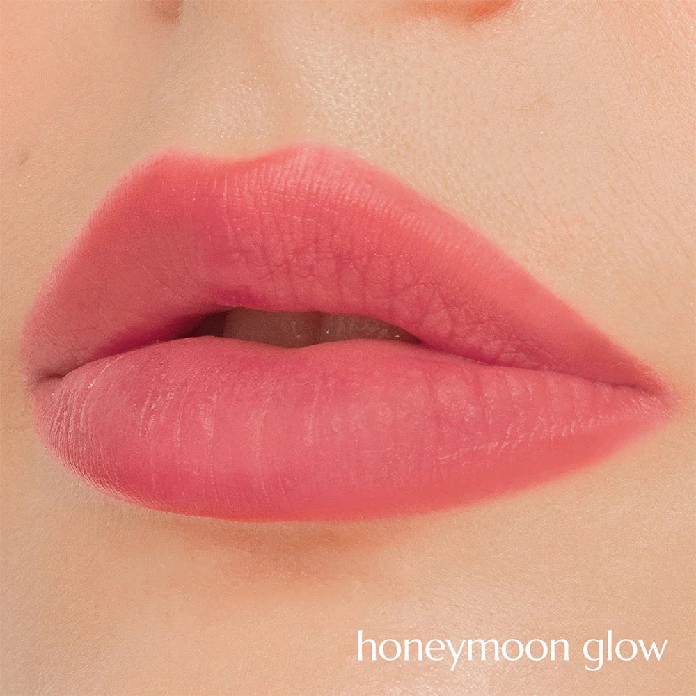 Happy Skin Lip Mallow Plush Matte Lip Tint 4.5ml Skin-Caring Makeup with Hyaluronic Acid Essence Complex SPF 15 Lipstick Cosmetic honeymoon glow debsline.co