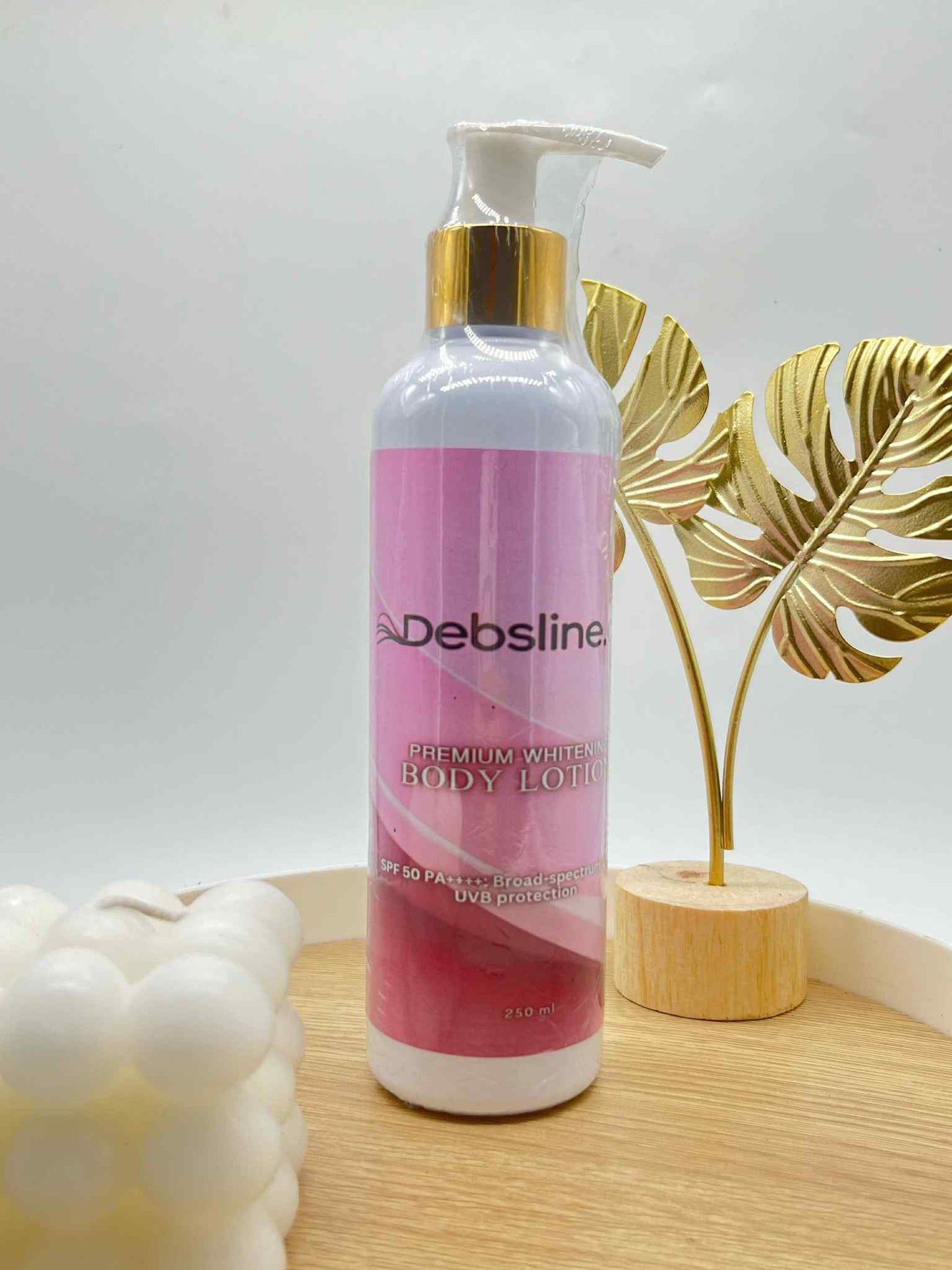 Debsline.co Premium Whitening Body Lotion SPF50 PA++++ Broad-spectrum UVA+UVB Protection 250ml