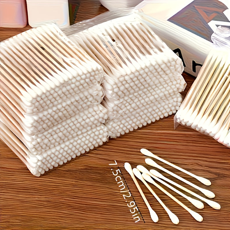 500 Dual-Ended Swabs, Free from Parabens, Suitable for Gentle Ear Cleaning And Makeup Application, Versatile for Various Cleaning And Care Needs.